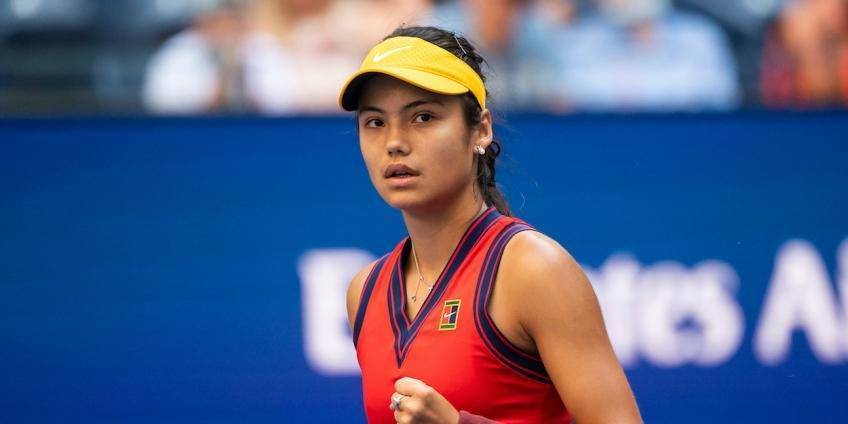 F1奥地利站：诺里斯夺冠汉密尔顿第四 维斯塔潘首圈撞车退赛